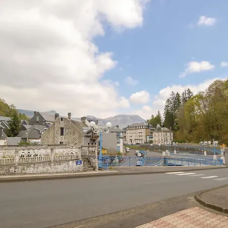 Beautiful In La Bourboule With Kitchen Appartement *